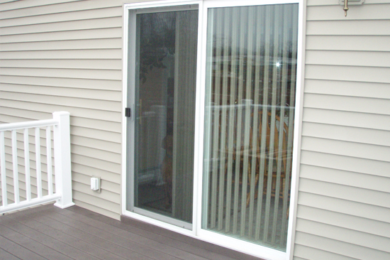 Montebello-screen-door-repair