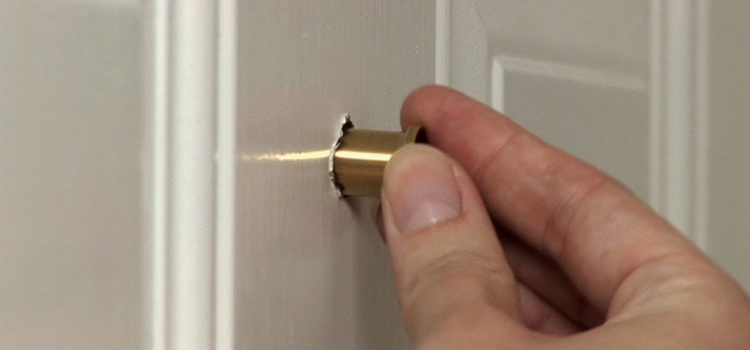 peephole door repair in Montebello